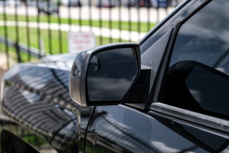 2015 Chevrolet Silverado 1500 LT - Photo 31 - Dallas, TX 75229