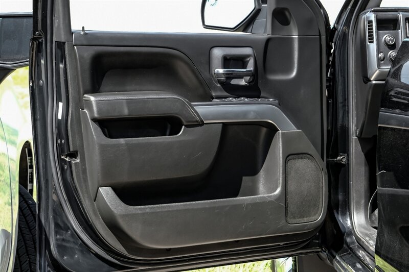 2015 Chevrolet Silverado 1500 LT - Photo 33 - Dallas, TX 75229