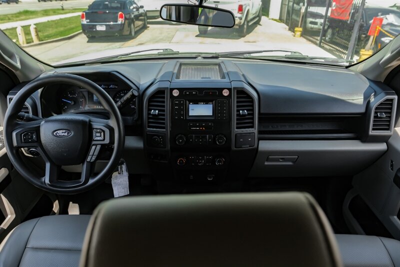 2022 Ford F450 FLATBED - Photo 15 - Dallas, TX 75229