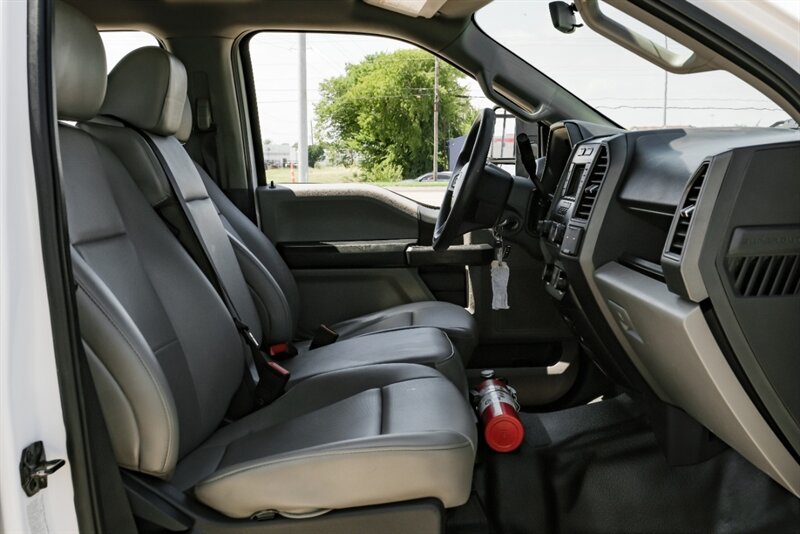 2022 Ford F450 FLATBED - Photo 25 - Dallas, TX 75229