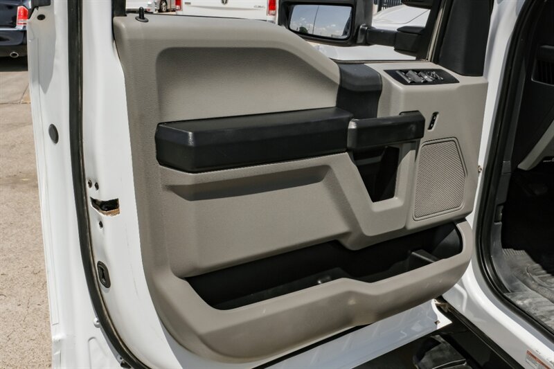 2022 Ford F450 FLATBED - Photo 34 - Dallas, TX 75229