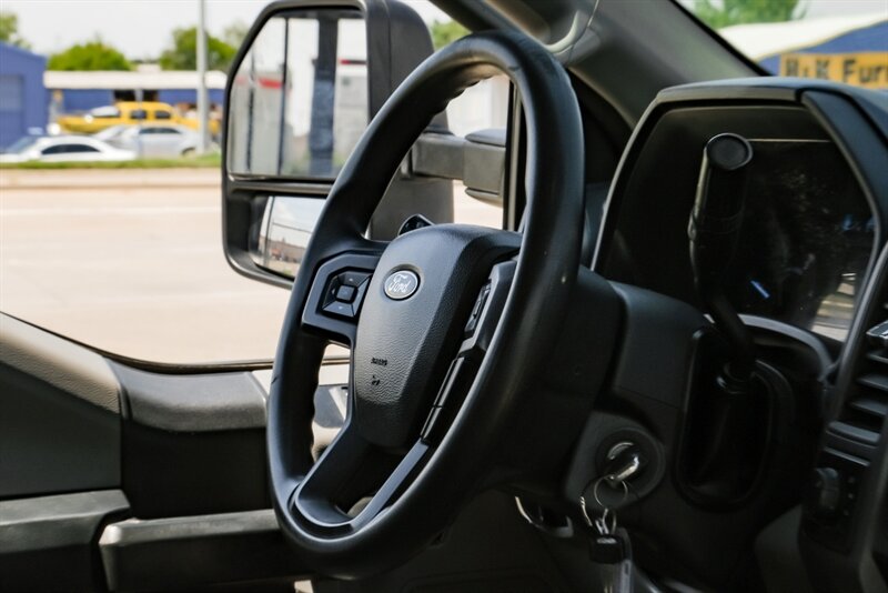 2022 Ford F450 FLATBED - Photo 16 - Dallas, TX 75229