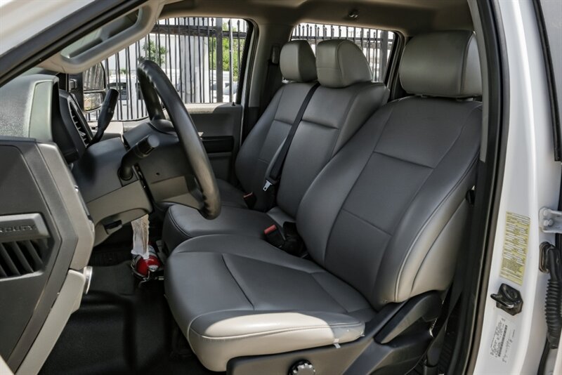 2022 Ford F450 FLATBED - Photo 24 - Dallas, TX 75229