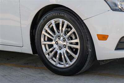 2013 Chevrolet Cruze ECO Auto   - Photo 45 - Dallas, TX 75229
