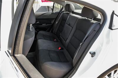 2013 Chevrolet Cruze ECO Auto   - Photo 31 - Dallas, TX 75229