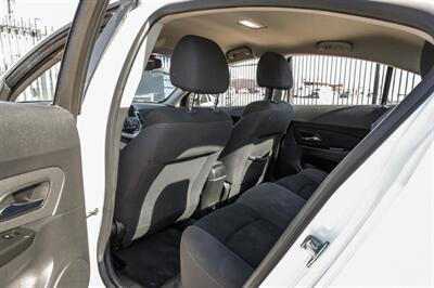 2013 Chevrolet Cruze ECO Auto   - Photo 30 - Dallas, TX 75229