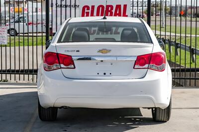 2013 Chevrolet Cruze ECO Auto   - Photo 12 - Dallas, TX 75229