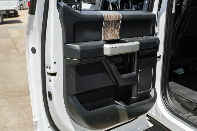 2019 Ford F-350 Super Duty Lariat - Photo 39 - Dallas, TX 75229