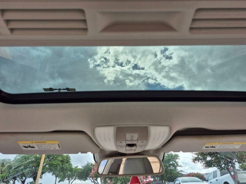 2014 Mercedes-Benz E 350 Luxury - Photo 20 - Dallas, TX 75229