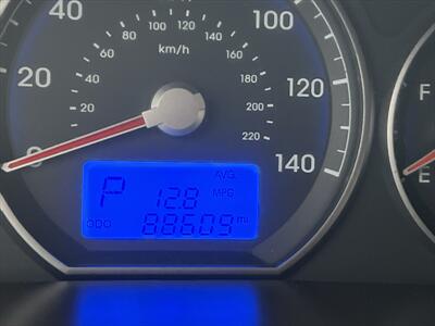 2011 Hyundai SANTA FE Limited   - Photo 26 - Escondido, CA 92025