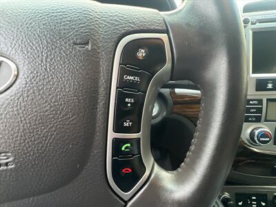 2011 Hyundai SANTA FE Limited   - Photo 6 - Escondido, CA 92025