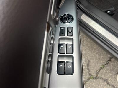 2011 Hyundai SANTA FE Limited   - Photo 22 - Escondido, CA 92025