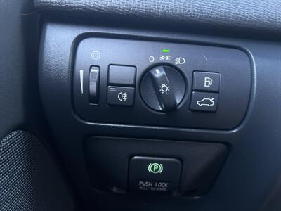 2011 Volvo XC60 T6 R-Design - Photo 24 - Escondido, CA 92025