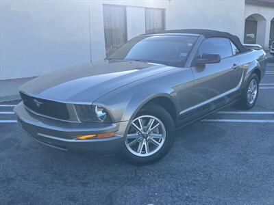 2005 Ford Mustang V6 Deluxe   - Photo 15 - Escondido, CA 92025