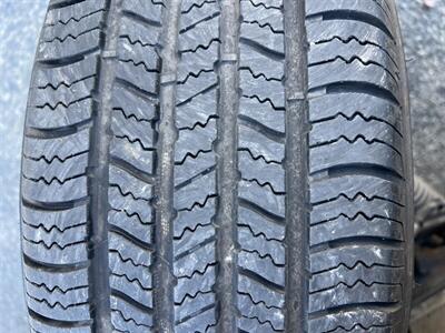 2005 Ford Mustang V6 Deluxe   - Photo 10 - Escondido, CA 92025