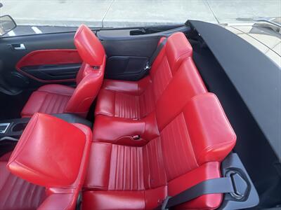 2005 Ford Mustang V6 Deluxe   - Photo 30 - Escondido, CA 92025