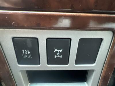 2008 Toyota Sequoia Limited   - Photo 43 - Escondido, CA 92025