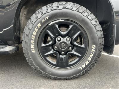 2008 Toyota Sequoia Limited   - Photo 14 - Escondido, CA 92025