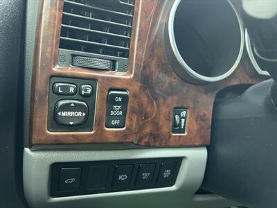 2008 Toyota Sequoia Limited   - Photo 34 - Escondido, CA 92025