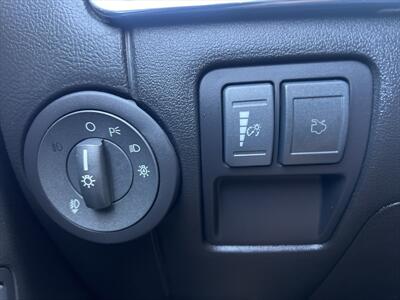 2011 Lincoln MKZ/Zephyr - Photo 9 - Escondido, CA 92025