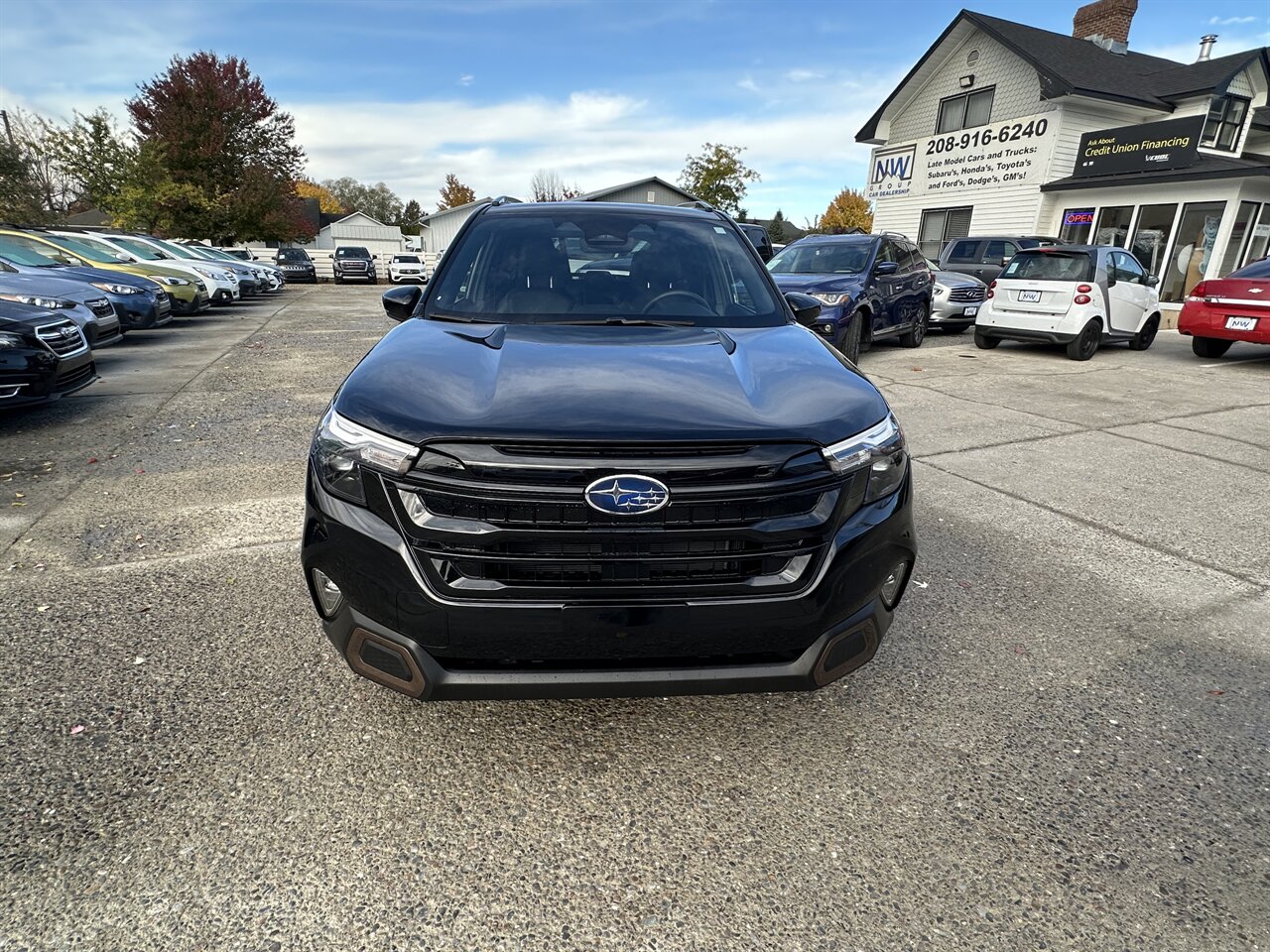 2025 Subaru Forester Sport 11k miles, AWD! *****JD Power current value is $35,600 minus $10,889 in SAVINGS! = $24,711 OUR AMAZING LOW PRICE!**** - Photo 2 - Post Falls, ID 83854