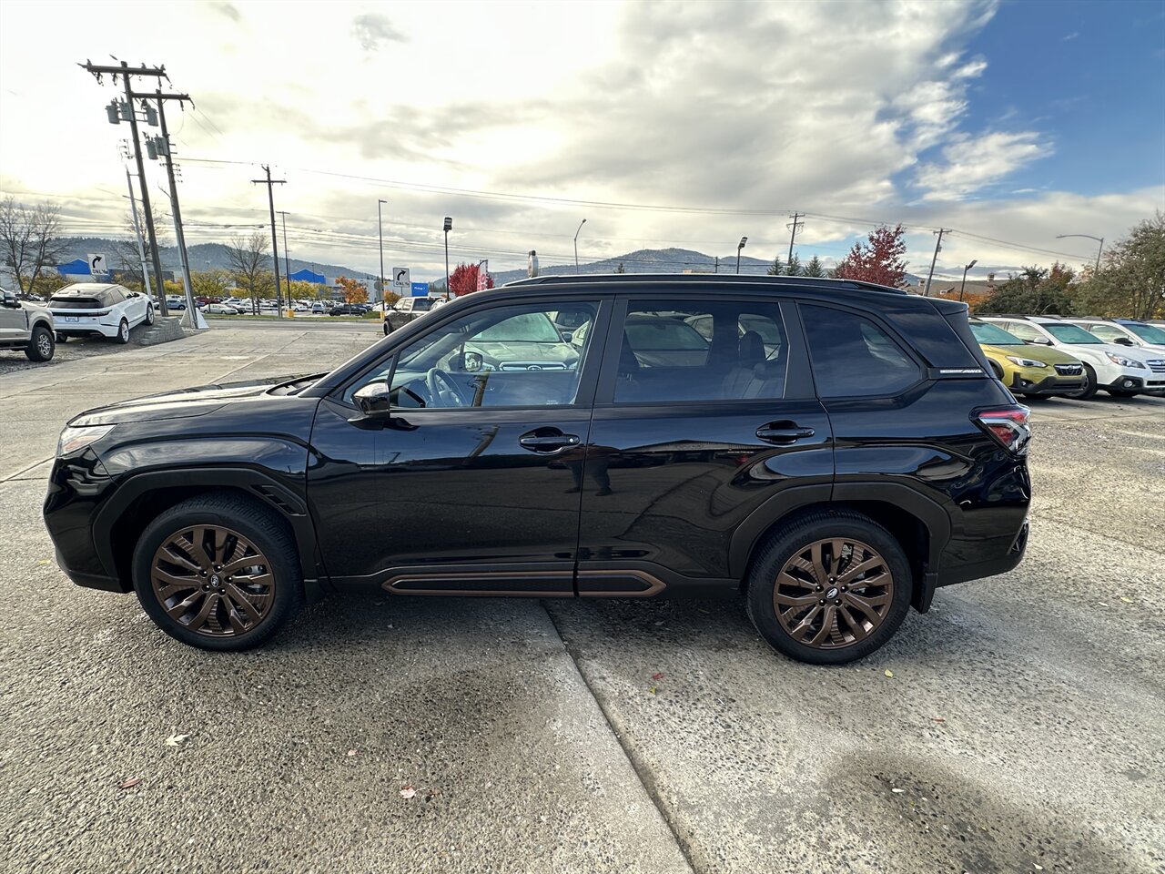 2025 Subaru Forester Sport 11k miles, AWD! *****JD Power current value is $35,600 minus $10,889 in SAVINGS! = $24,711 OUR AMAZING LOW PRICE!**** - Photo 8 - Post Falls, ID 83854