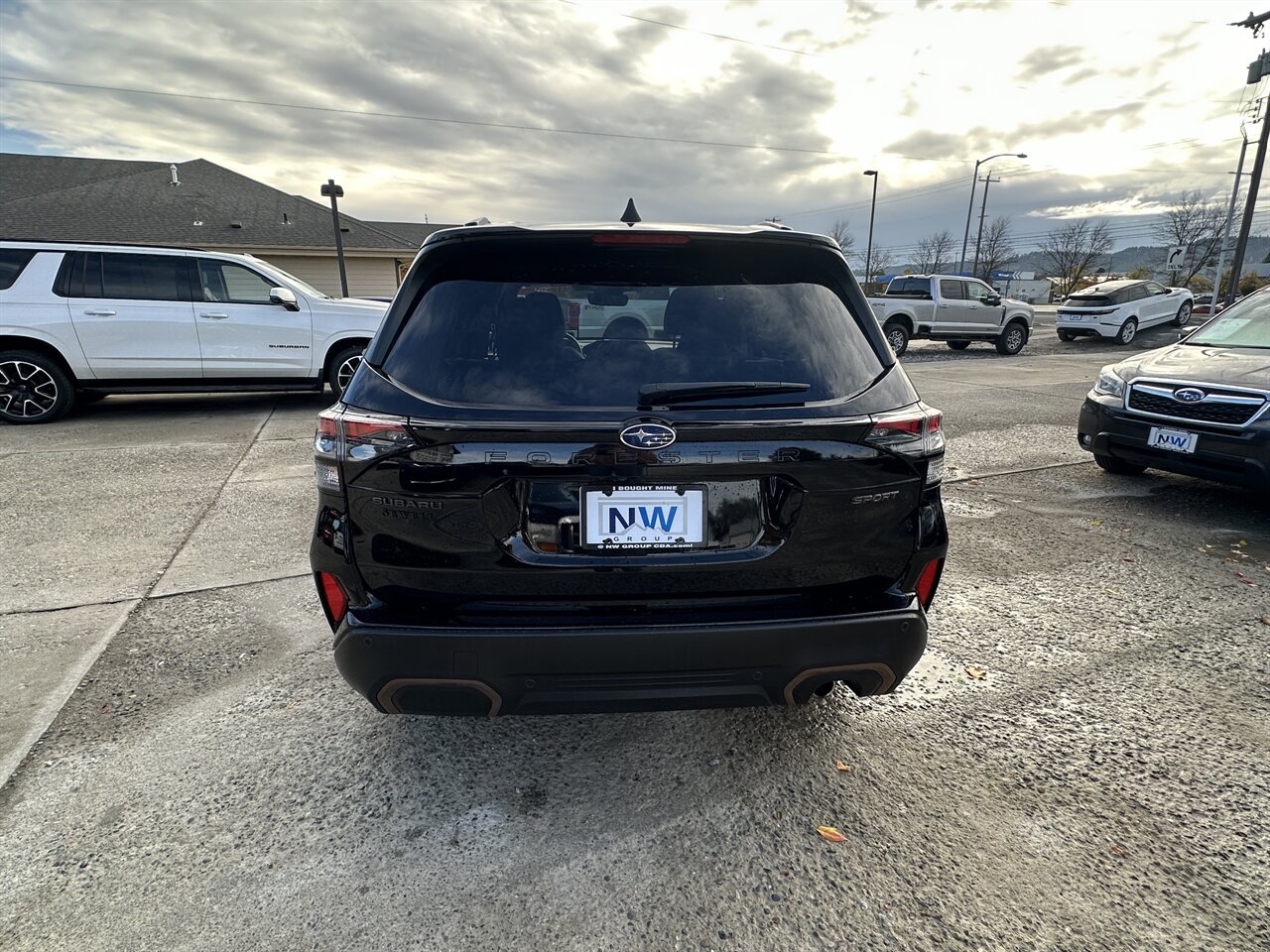 2025 Subaru Forester Sport 11k miles, AWD! *****JD Power current value is $35,600 minus $10,889 in SAVINGS! = $24,711 OUR AMAZING LOW PRICE!**** - Photo 6 - Post Falls, ID 83854