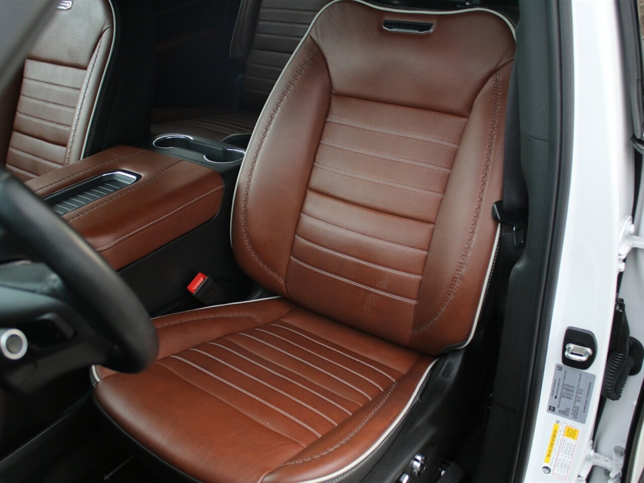 2024 GMC Yukon Denali Ultimate 9k miles, AWD, Air Suspension, Super Cruise! - Photo 6 - Post Falls, ID 83854