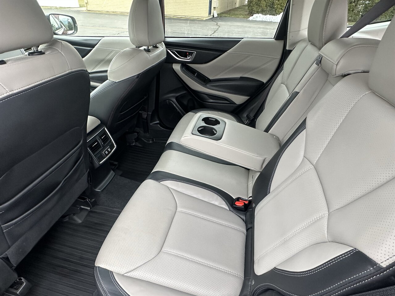 2024 Subaru Forester Limited *****JD Power current value is $36,775 minus $14,554 in SAVINGS! = $22,221 OUR AMAZING LOW PRICE!**** - Photo 10 - Post Falls, ID 83854