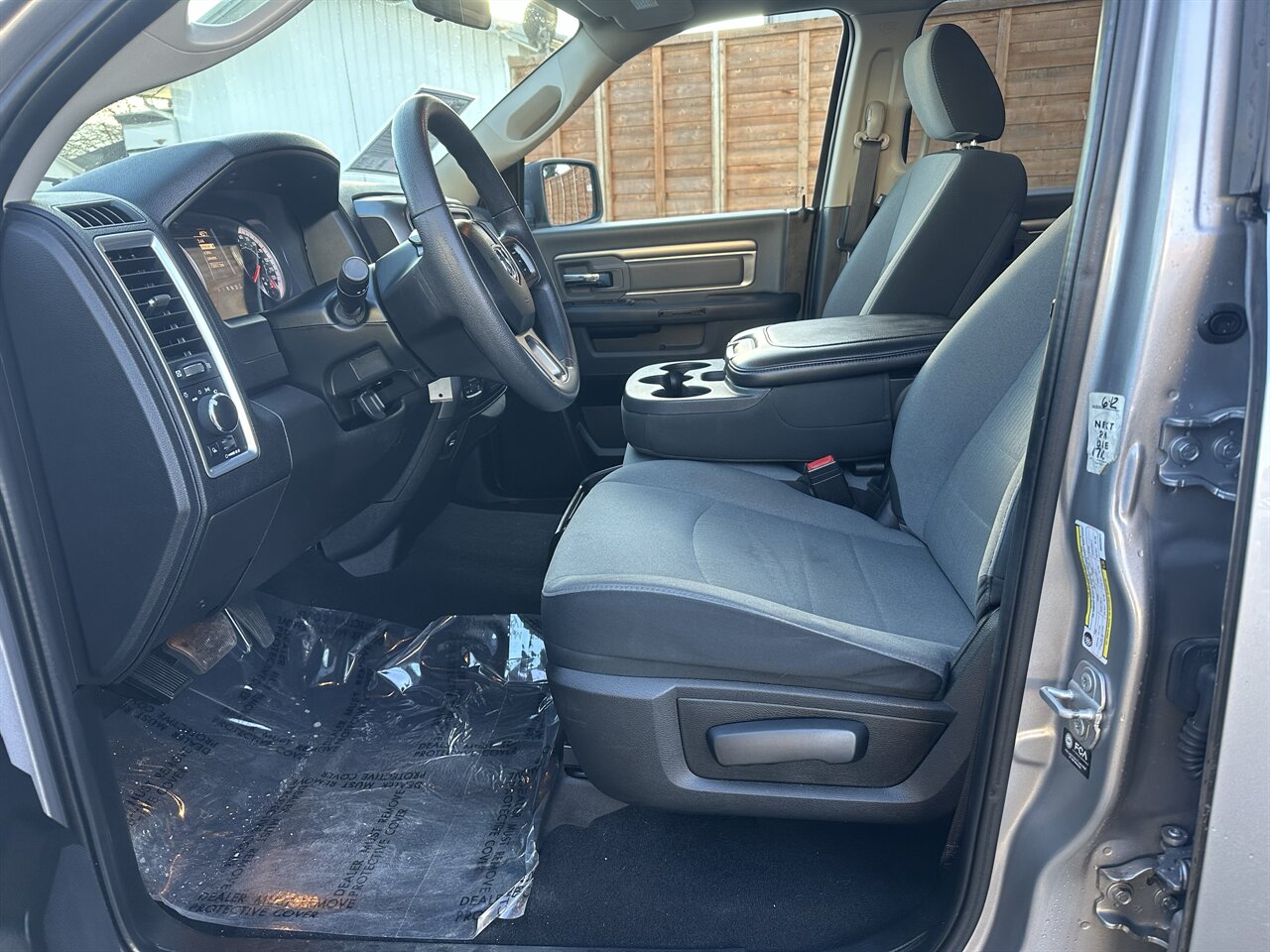 2021 RAM 1500 Classic SLT Only 73k miles, Great Pickup Truck, Clean Carfax, Clean Title! - Photo 5 - Post Falls, ID 83854