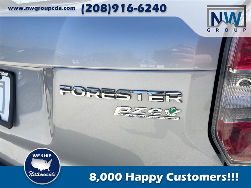 2014 Subaru Forester 2.5i photo
