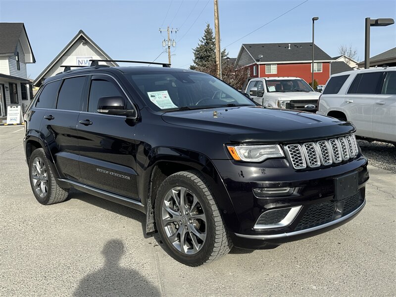 2019 Jeep Grand Cherokee Summit  Sangria Metallic Color! Super low miles - 40k! Great Jeep! Serviced Regularly