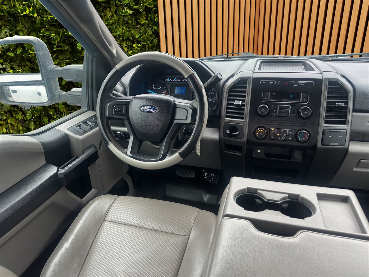 2019 Ford F-350 Super Duty XL 4X4, $14k in recent services (Feels like a new truck!), 9 foot flatbed. - Photo 5 - Post Falls, ID 83854