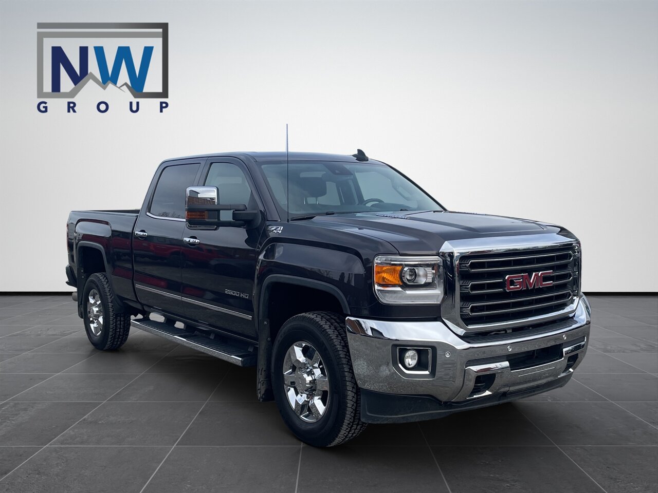 2015 GMC Sierra 2500 SLT 45k miles! Amazing Shape! Rear Towing Airbags, Sunroof, Bedliner Spray! - Photo 1 - Post Falls, ID 83854