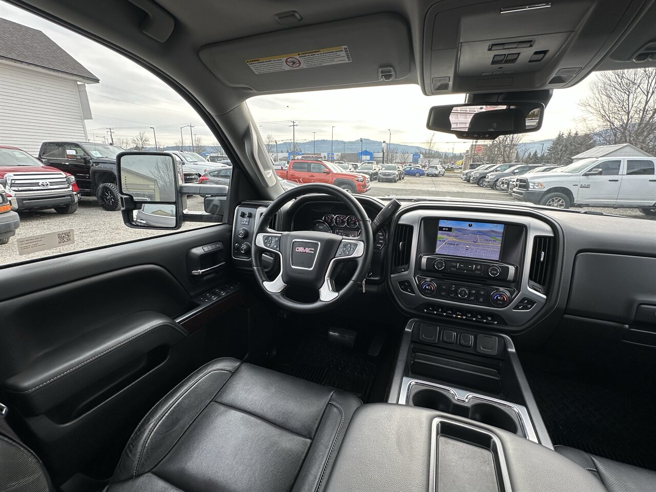 2015 GMC Sierra 2500 SLT 45k miles! Amazing Shape! Rear Towing Airbags, Sunroof, Bedliner Spray! - Photo 5 - Post Falls, ID 83854