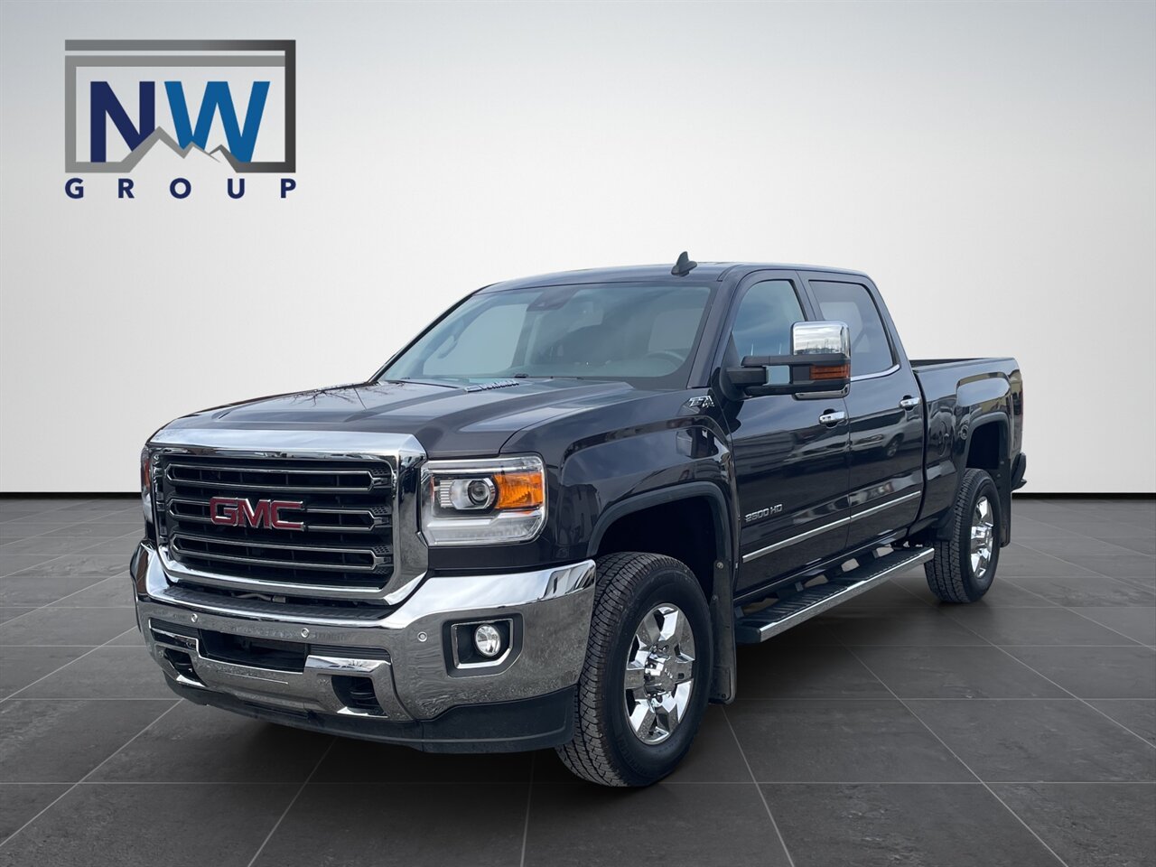 2015 GMC Sierra 2500 SLT 45k miles! Amazing Shape! Rear Towing Airbags, Sunroof, Bedliner Spray! - Photo 3 - Post Falls, ID 83854