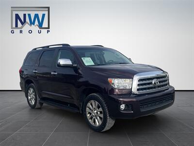 2015 Toyota Sequoia Limited.  JBL Premium Audio, 8 Passengers (3 rows of seating), 4x4! SUV