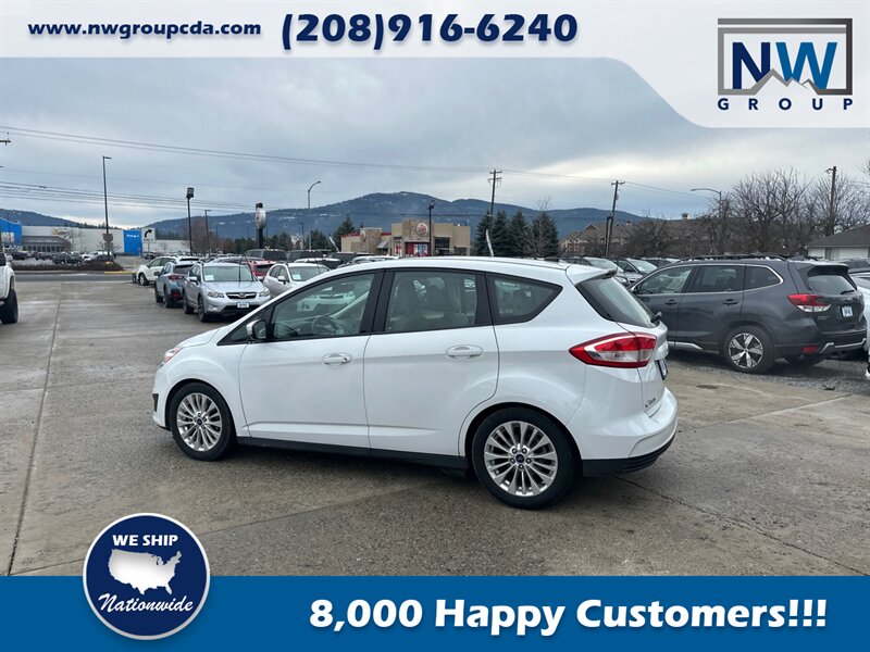 2018 Ford C-MAX Hybrid SE  Nice Car! Excellent Mileage, Detailed, Great Commuter! - Photo 6 - Post Falls, ID 83854