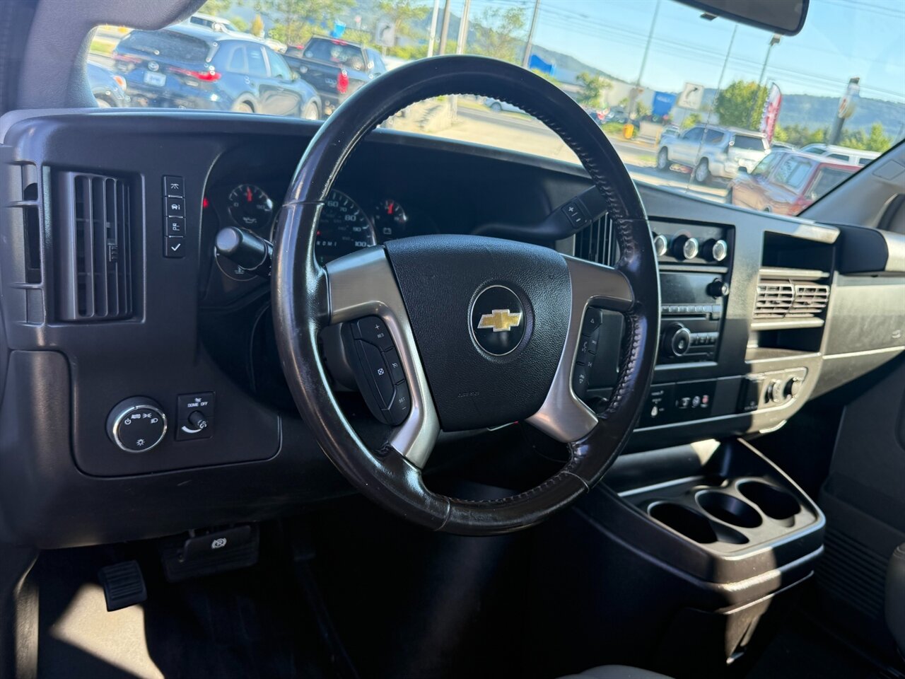 2017 Chevrolet Express LS 2500 107k miles. Passenger Van! Clean Title / Clean Carfax! - Photo 9 - Post Falls, ID 83854