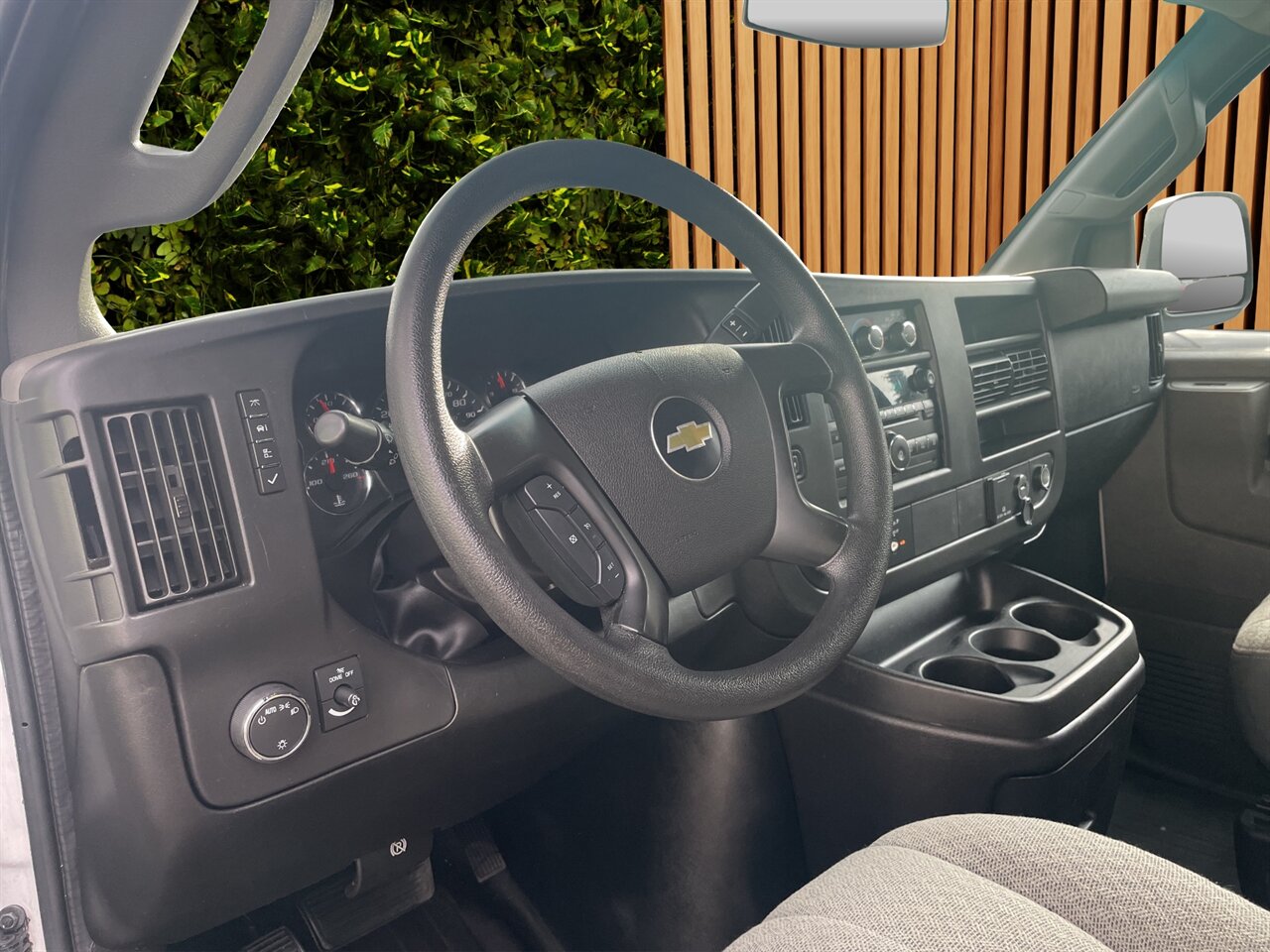 2016 Chevrolet Express LT 2500 Great Work Van, Awesome Price! - Photo 7 - Post Falls, ID 83854