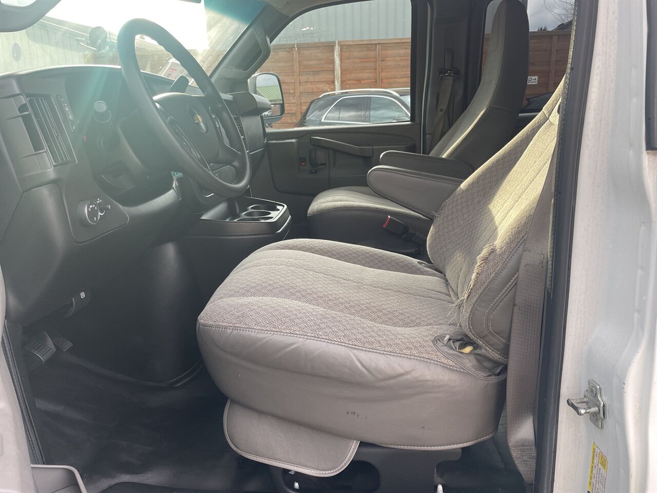 2016 Chevrolet Express LT 2500 Great Work Van, Awesome Price! - Photo 9 - Post Falls, ID 83854