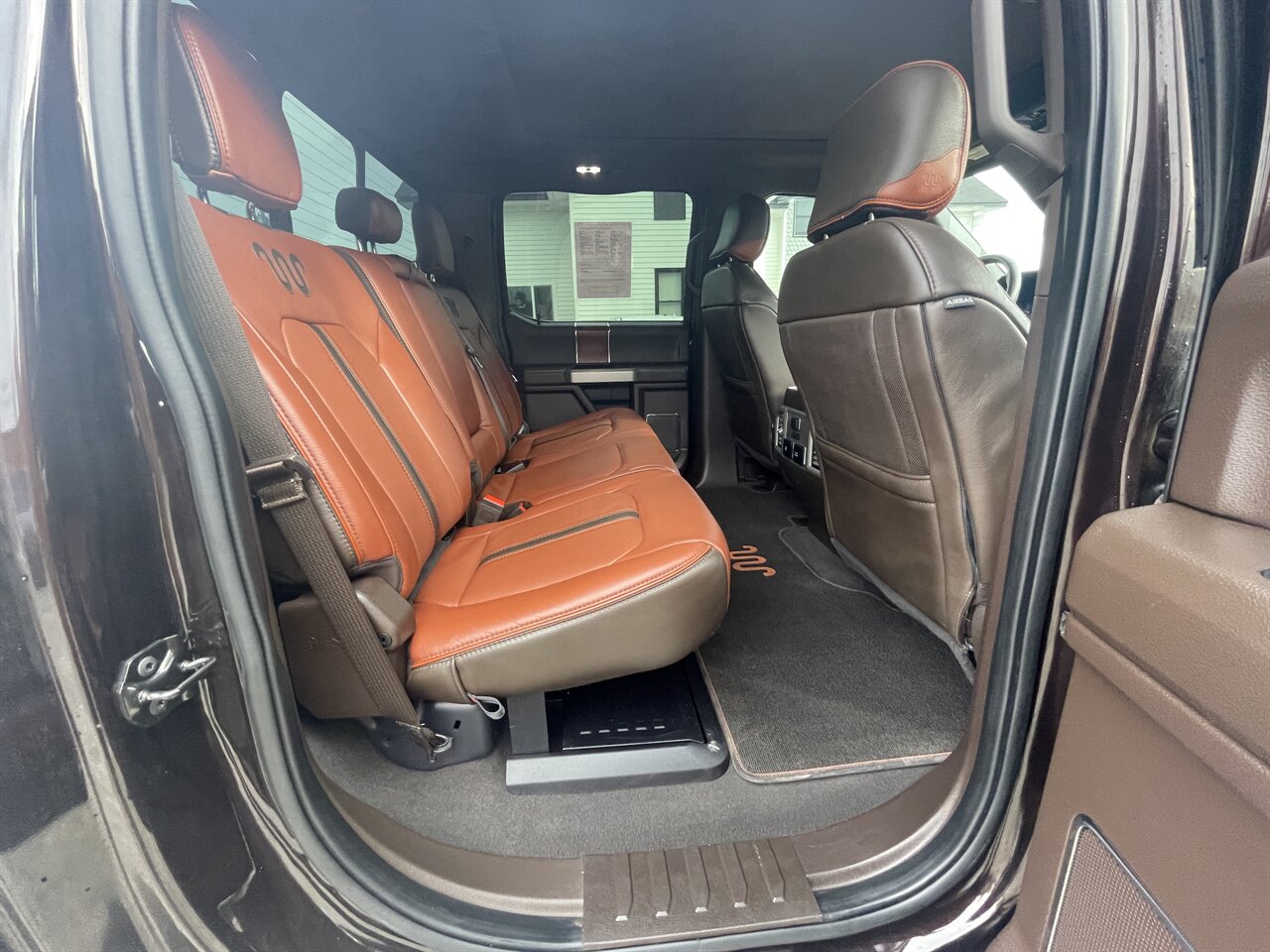 2019 Ford F-250 Super Duty King Ranch Ultimate. 29k Miles, Power Steps, Fully Loaded! - Photo 9 - Post Falls, ID 83854