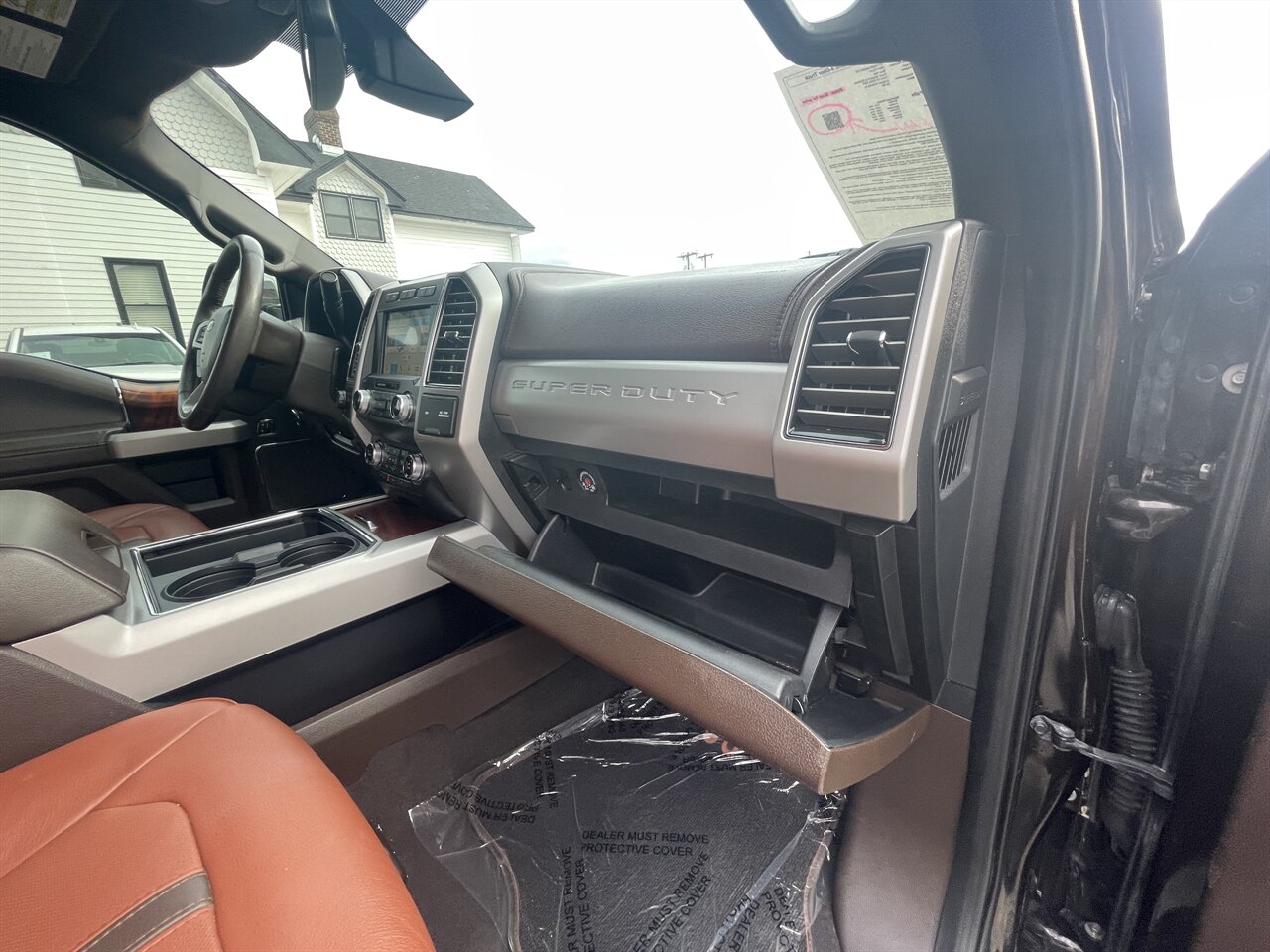 2019 Ford F-250 Super Duty King Ranch Ultimate. 29k Miles, Power Steps, Fully Loaded! - Photo 10 - Post Falls, ID 83854