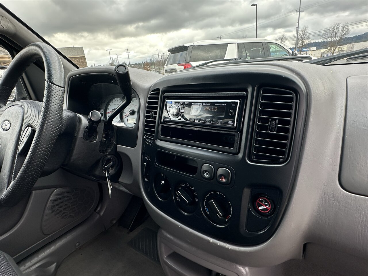 2002 Ford Escape XLT - Photo 9 - Post Falls, ID 83854