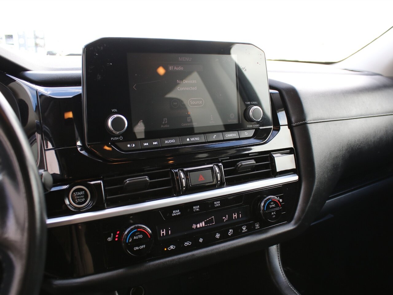 2022 Nissan Pathfinder SV 3 Rows, New Tires, Serviced - Very Nice SUV! - Photo 7 - Post Falls, ID 83854