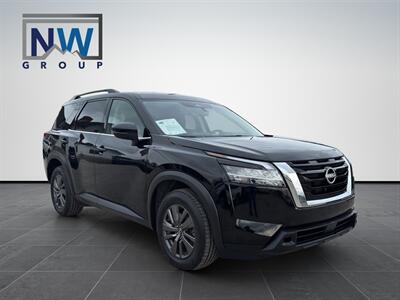 2022 Nissan Pathfinder SV  3 Rows, New Tires, Serviced - Very Nice SUV! SUV