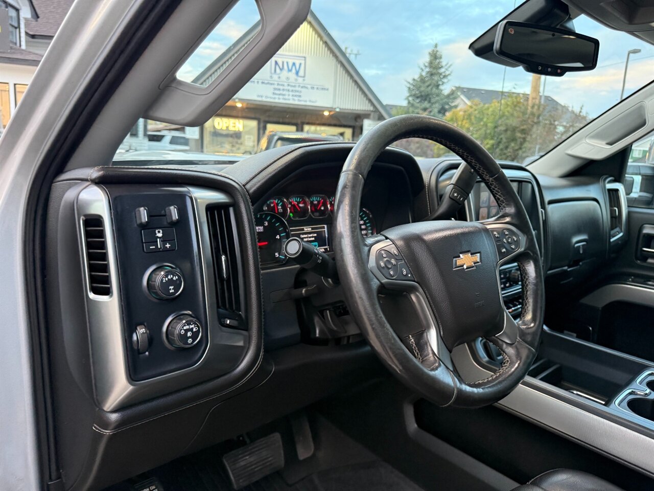 2019 Chevrolet Silverado 3500 LTZ  4x4,  Duramax Diesel with Allison Transmission, Great Truck! - Photo 8 - Post Falls, ID 83854