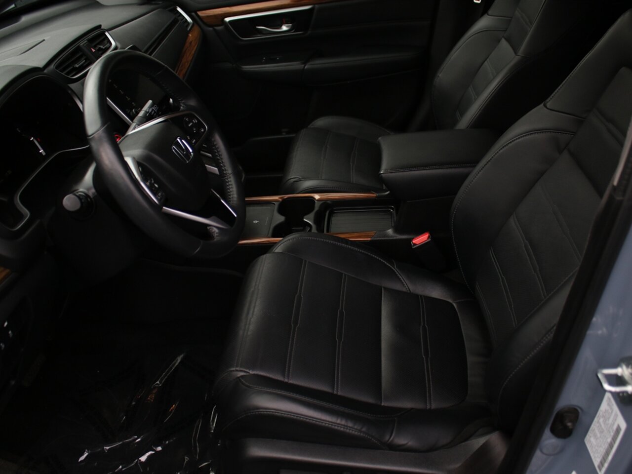 2022 Honda CR-V Touring AWD, 35k Miles, Economical, Great Daily Driver! - Photo 6 - Post Falls, ID 83854