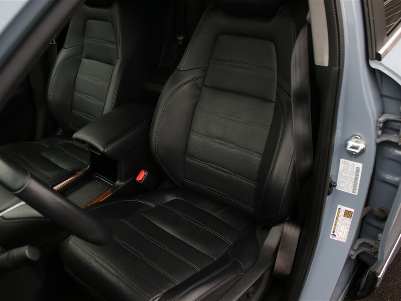 2022 Honda CR-V Touring AWD, 35k Miles, Economical, Great Daily Driver! - Photo 7 - Post Falls, ID 83854