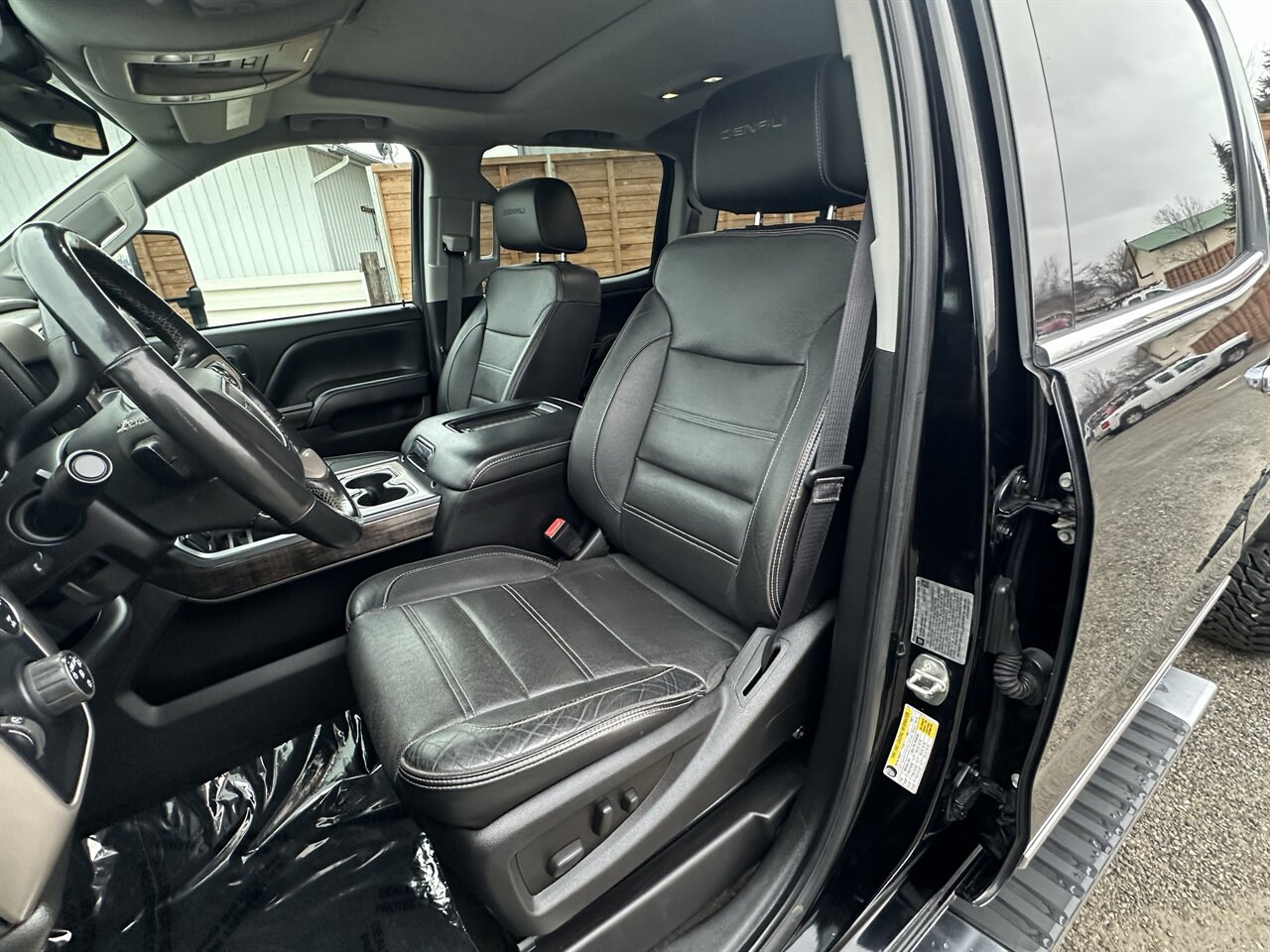 2016 GMC Sierra 3500 Denali *****$10k in UPGRADES, New Tires, New Wheels, Fab Tech 6 inch Lift Kit!**** - Photo 5 - Post Falls, ID 83854